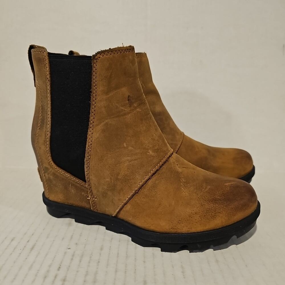 Sorel Boots Womens 7.5 Joan Of Arctic II Chelsea Brown Leather Wedge NL3493-286